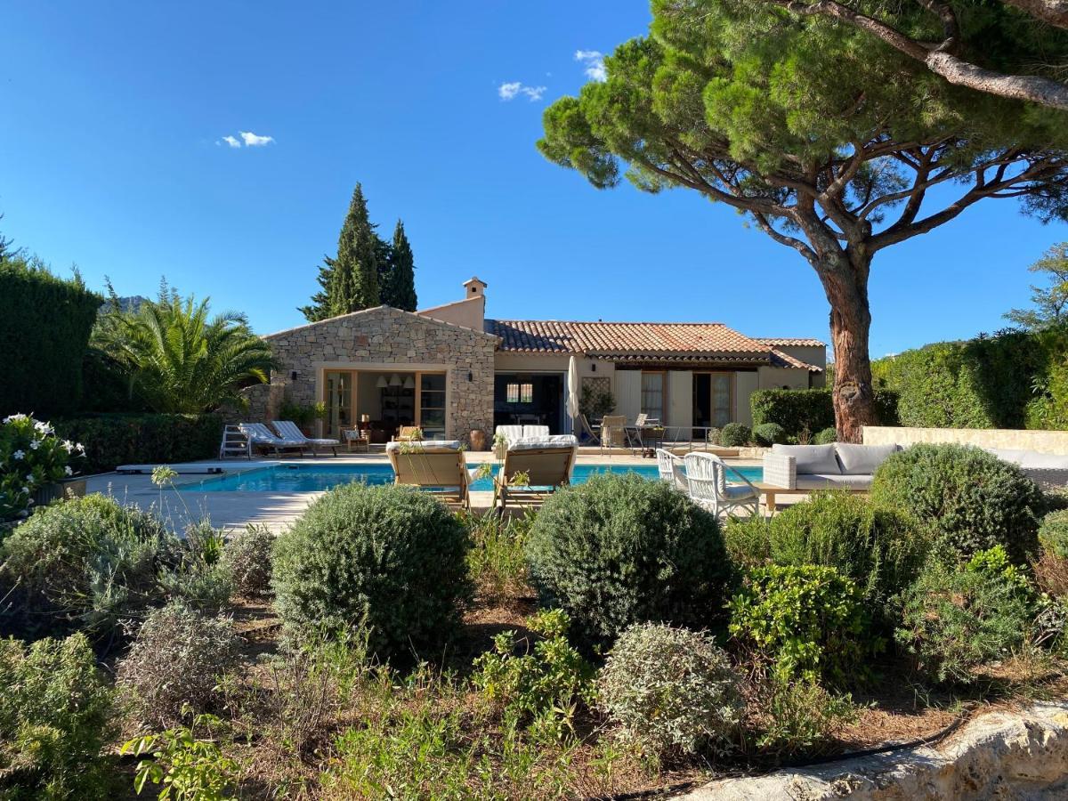 Lovely "Provence" Villa With Sea View, Private Heated Pool, Airco And Beautiful Garden Grimaud Zewnętrze zdjęcie